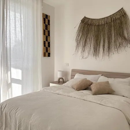 Apartament Aquavista - Pied Dans L'eau & Pool Castelletto sopra Ticino