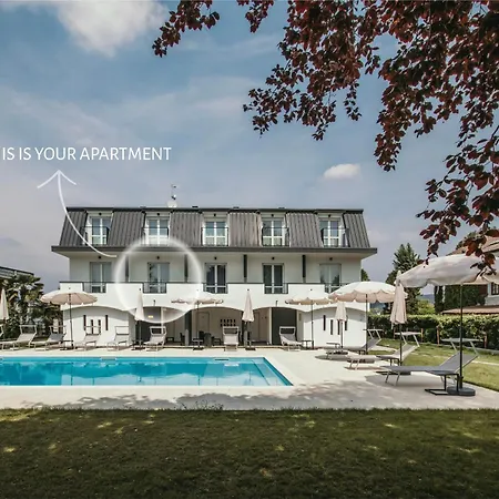 Aquavista - Pied Dans L'eau & Pool Apartment